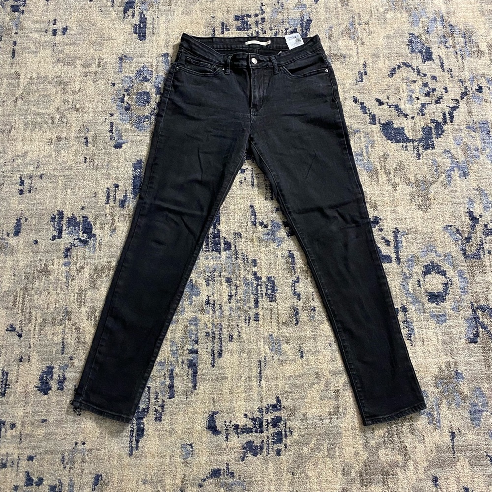 Levi’s 711
